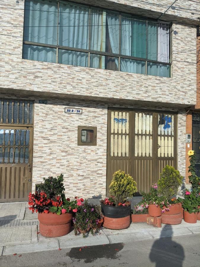 Hostel Casa Alb Bogota Luaran gambar